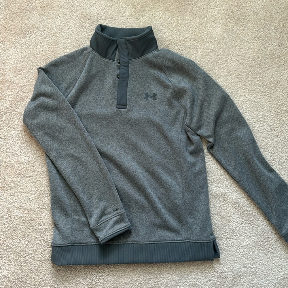 Underarmour boys pullover